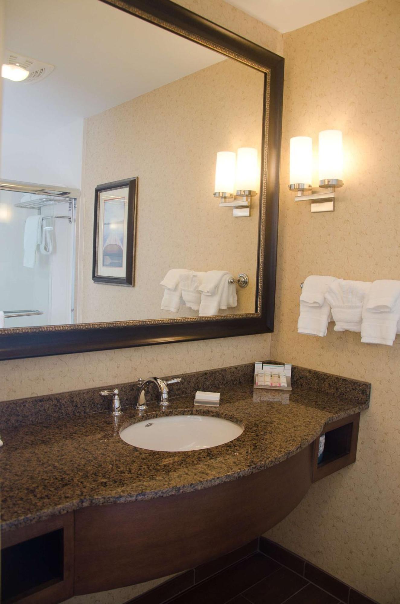 Hilton Garden Inn Watertown Exterior photo